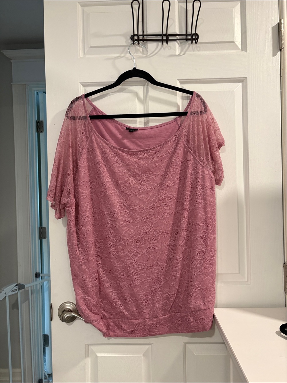 torrid Dusty Rose Lace Scoop Neck Short Sleeve Top